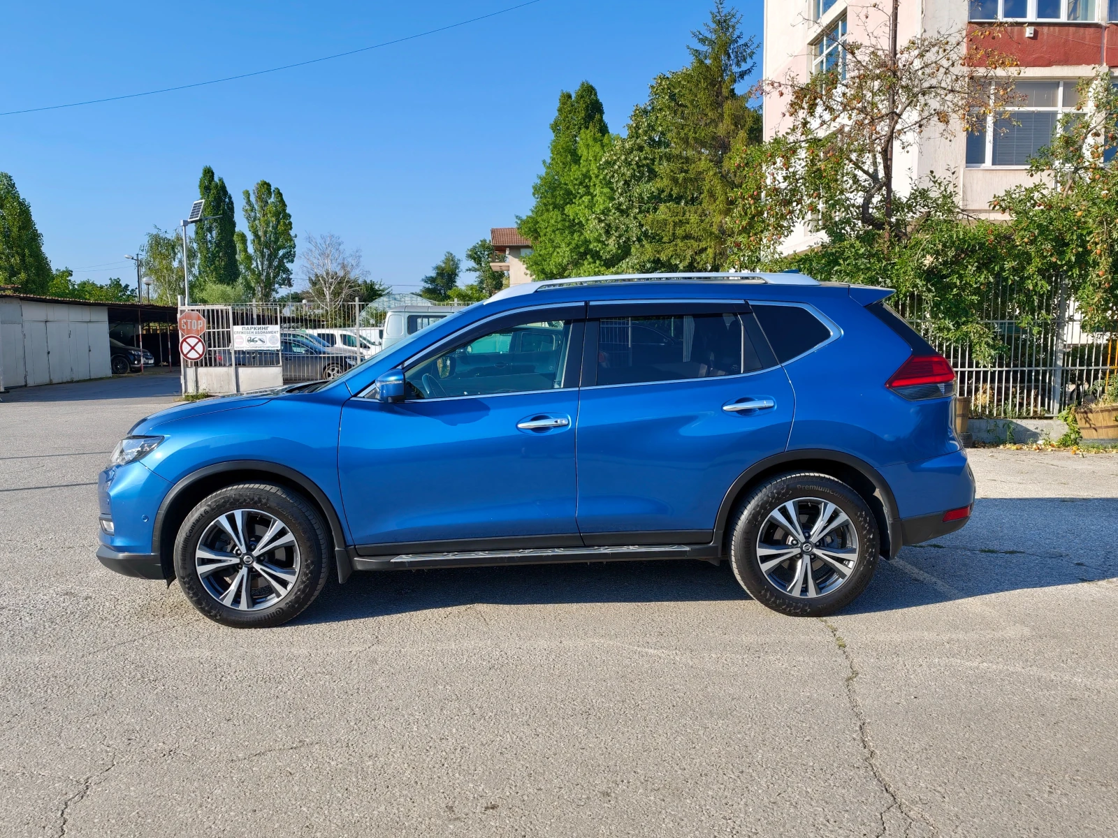 Nissan X-trail 2.0dci 4x4 7места, снимка 7 - Автомобили и джипове - 55595824