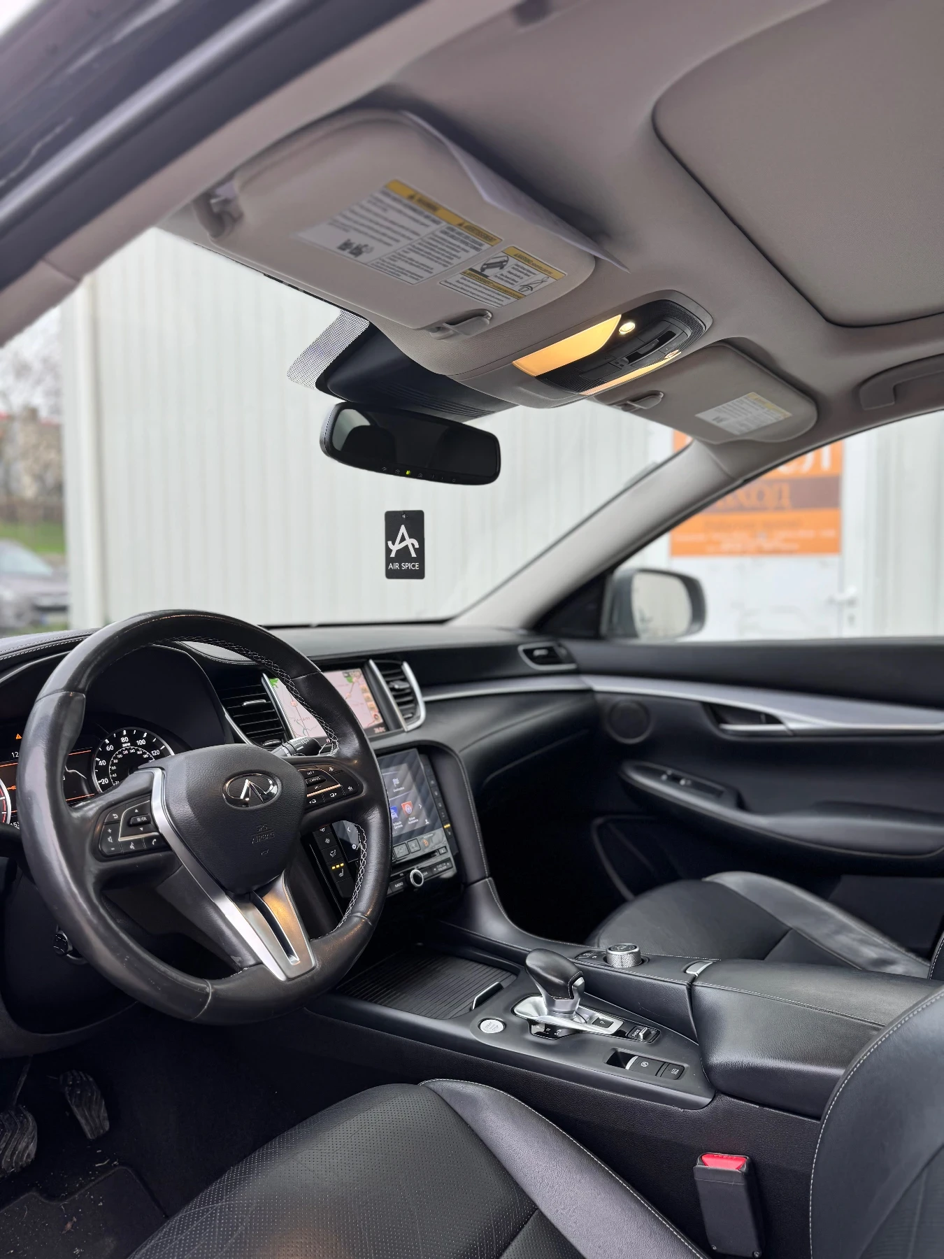 Infiniti QX50 2.0T AWD, снимка 8 - Автомобили и джипове - 56111893