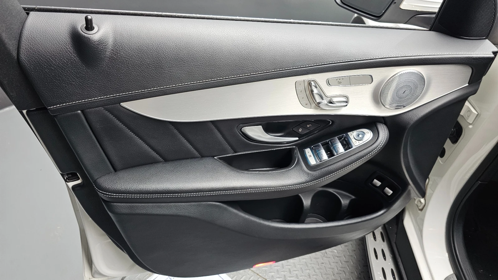 Mercedes-Benz GLC 350 X253 Plug-in Hybrid 4MATIC AMG Line, снимка 10 - Автомобили и джипове - 56115038