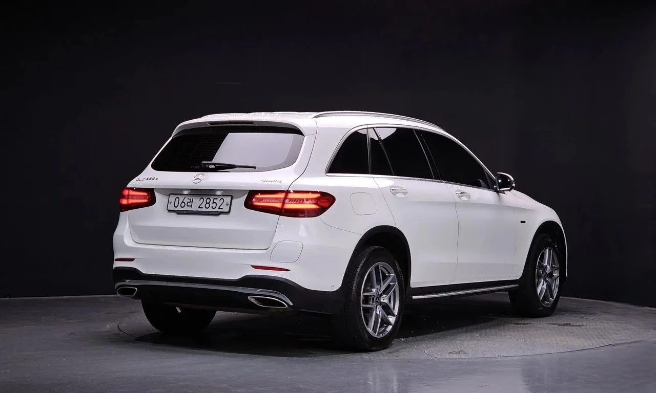 Mercedes-Benz GLC 350 X253 Plug-in Hybrid 4MATIC AMG Line, снимка 4 - Автомобили и джипове - 56115038