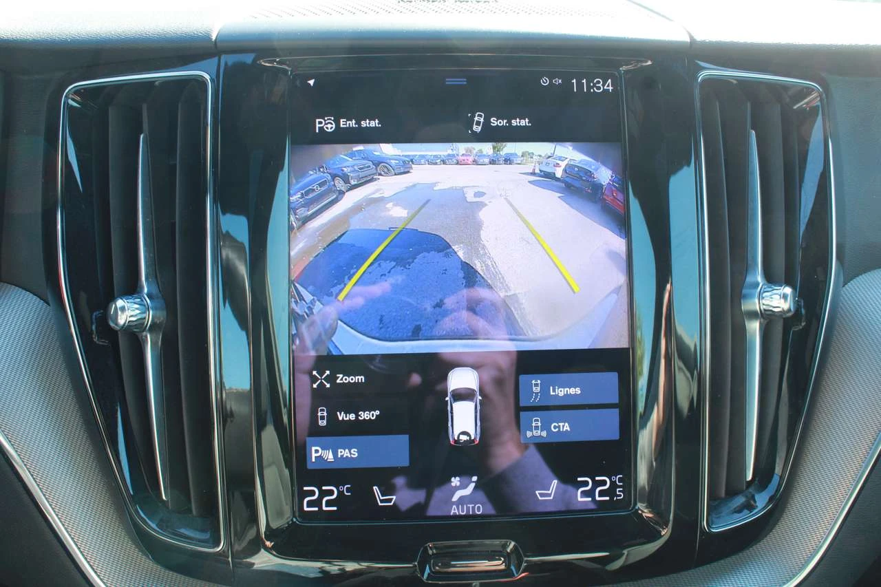 Volvo XC60 Recharge T8 eAWD PHEV R-Design, MAGS, CUIR, AC | Mobile.bg � ����������� 9
