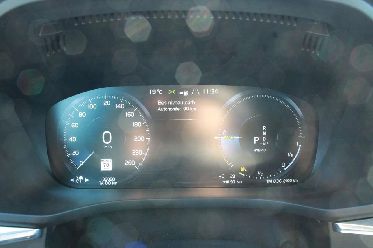 Volvo XC60 Recharge T8 eAWD PHEV R-Design, MAGS, CUIR, AC | Mobile.bg � ����������� 8