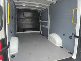 VW Crafter 2.0 TDI, Автомат, Клима, снимка 14