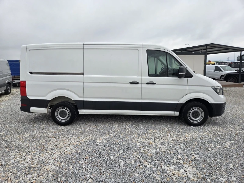 VW Crafter 2.0 TDI, Автомат, Клима, снимка 6 - Бусове и автобуси - 53433425