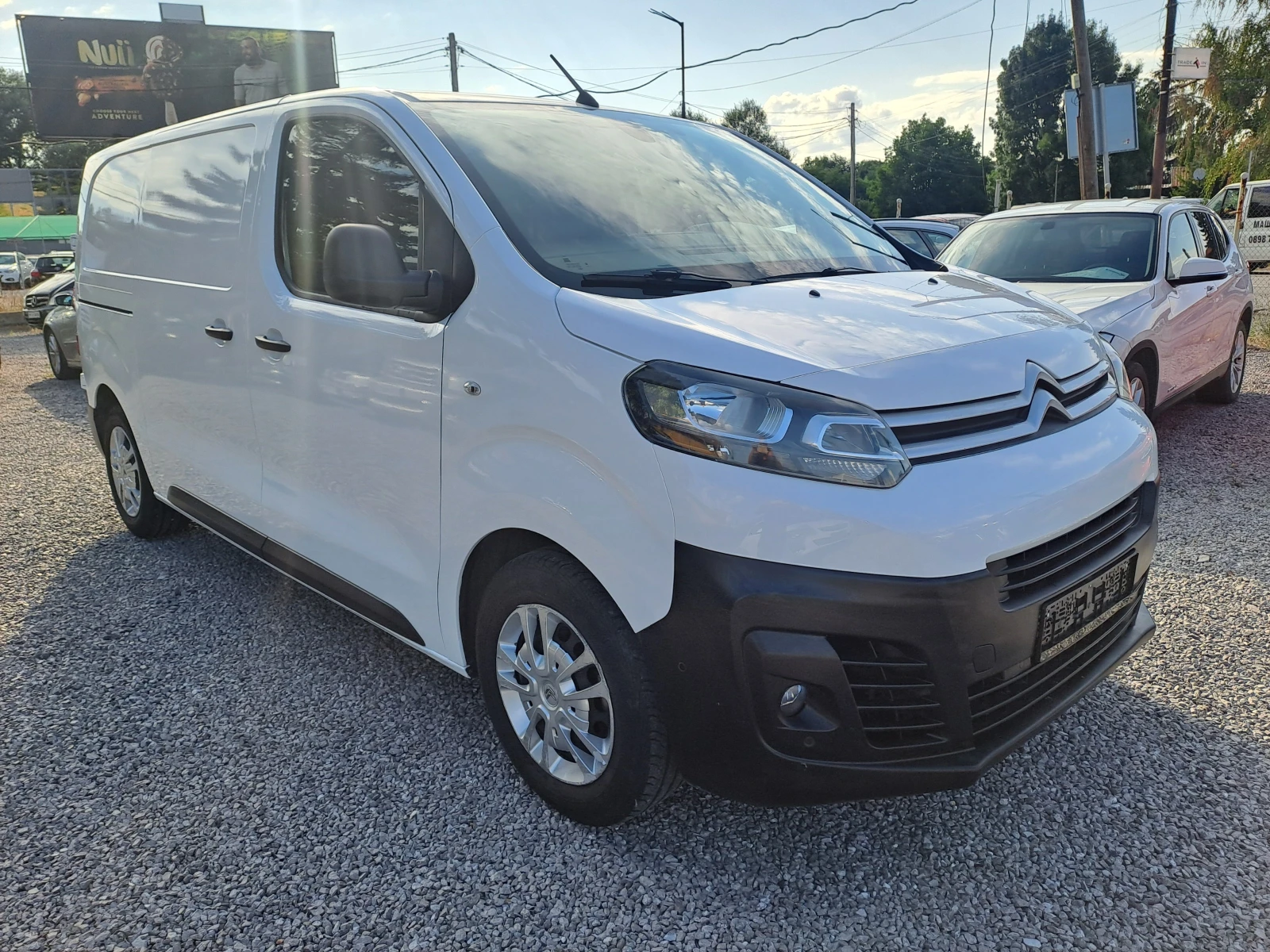 Citroen Jumpy 1.5  HDI - изображение 2
