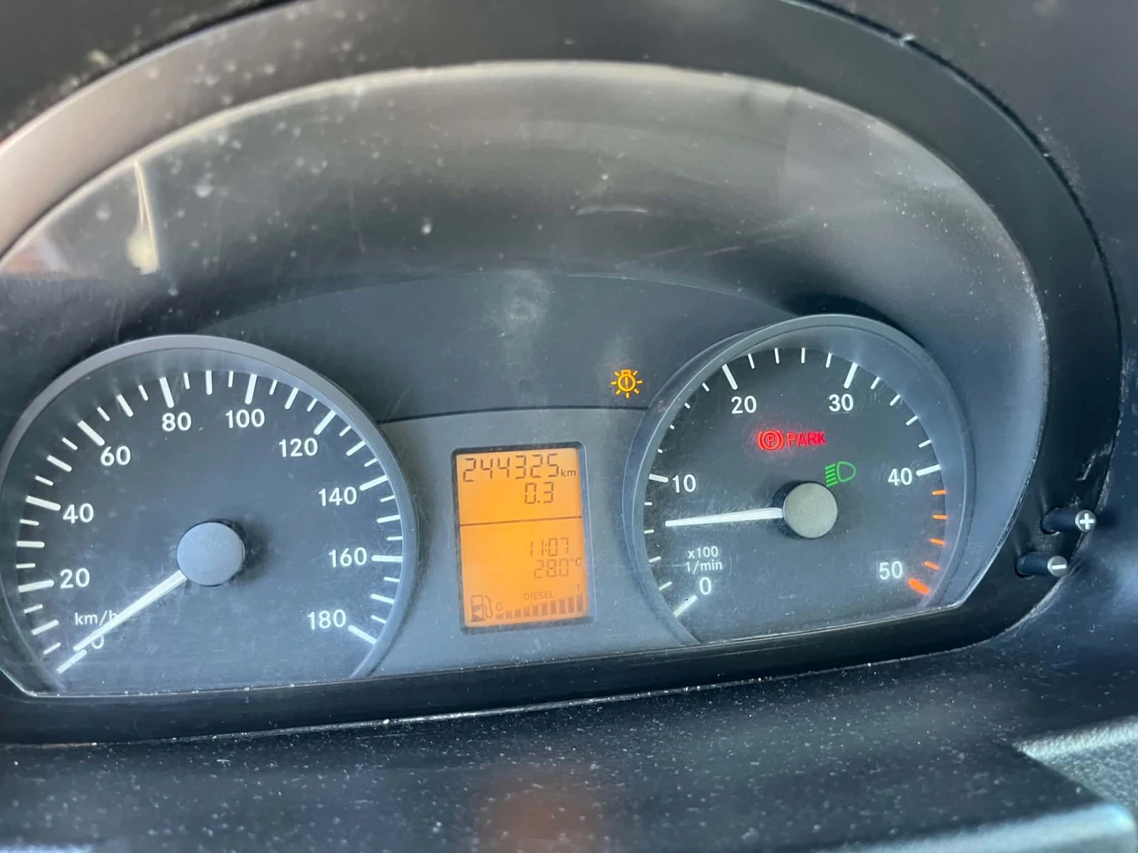 Mercedes-Benz Sprinter 418 3.0 CDI, снимка 10 - Бусове и автобуси - 55509007