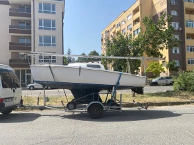 Ветроходна лодка Dehler Dehler, снимка 5