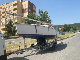 Ветроходна лодка Dehler Dehler, снимка 4