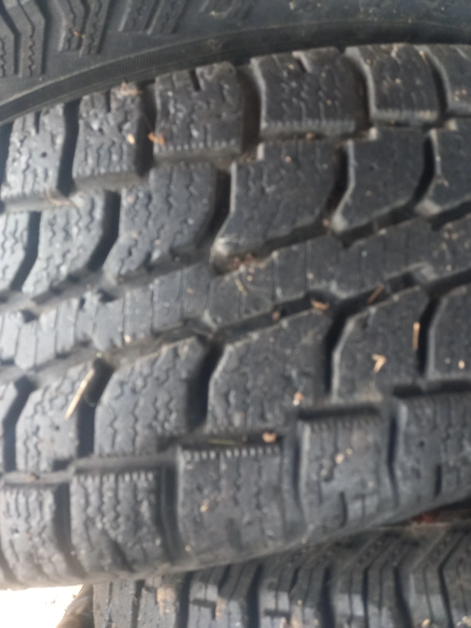���� � ������ 235/75R15 �� Nissan Terrano | Mobile.bg � ����������� 5
