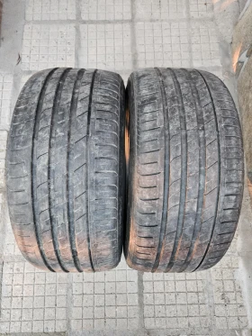      255/35R19