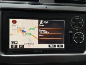 Toyota Corolla SDN 1.6 VVT-i 6MT Luna * 32 000km* от България, снимка 12