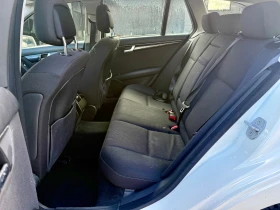 Mercedes-Benz C 220, снимка 12