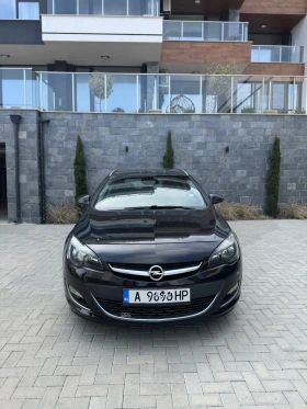 Opel Astra Газ. Инжекцион, снимка 1
