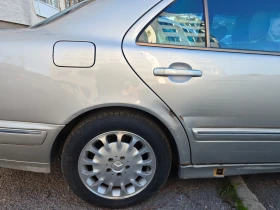 Mercedes-Benz E 320, снимка 6