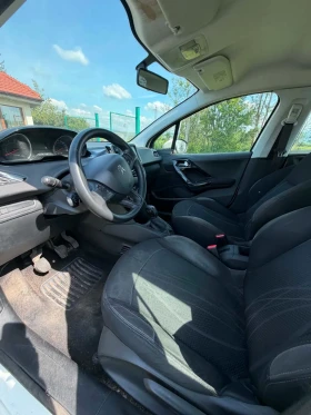 Peugeot 208, снимка 8