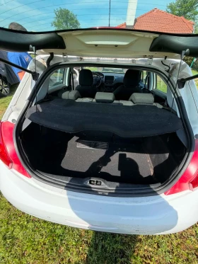 Peugeot 208, снимка 10