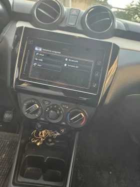 Suzuki Swift 1.2 HIBRID 106000км, снимка 11