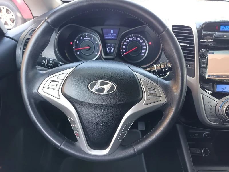 Hyundai Ix20 1.6i, бензин, 125к.с.НАВИГАЦИЯ, снимка 11 - Автомобили и джипове - 46942794