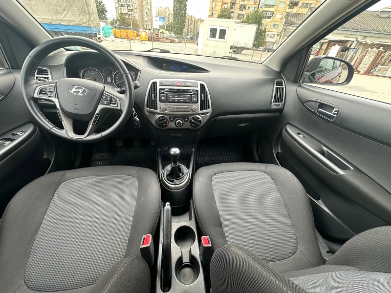 Hyundai I20 1.25 /86 kc /led, снимка 11 - Автомобили и джипове - 47130946