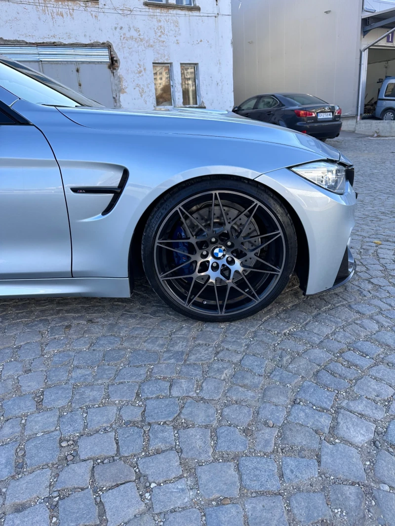 BMW M4, снимка 5 - Автомобили и джипове - 47842121