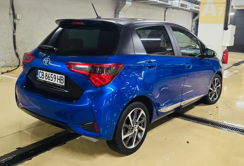 Toyota Yaris 1.5 VVT-i (100 Hp) Hybrid e-CVT, снимка 5 - Автомобили и джипове - 48298806