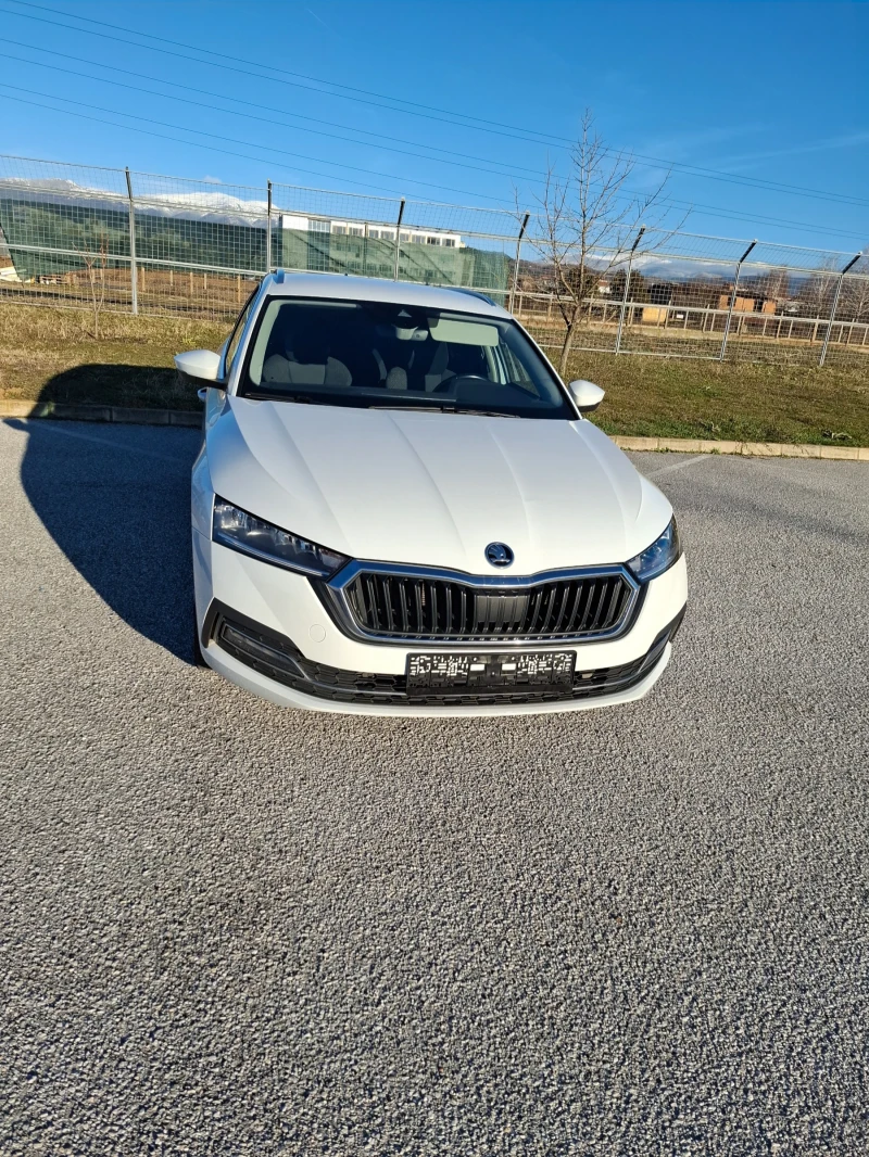 Skoda Octavia, снимка 5 - Автомобили и джипове - 48406591