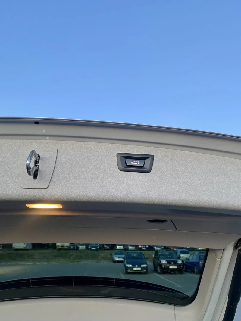 BMW 320, снимка 10 - Автомобили и джипове - 52584464