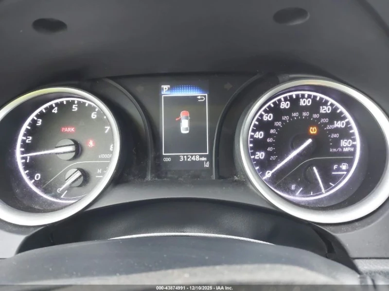 Toyota Camry 2.5L I-4 DI, DOHC, VVT, 203HP Front Wheel Drive, снимка 14 - Автомобили и джипове - 53095613