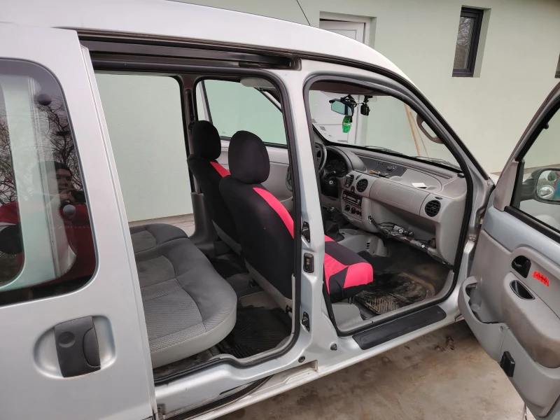 Renault Kangoo, снимка 15 - Автомобили и джипове - 53306435