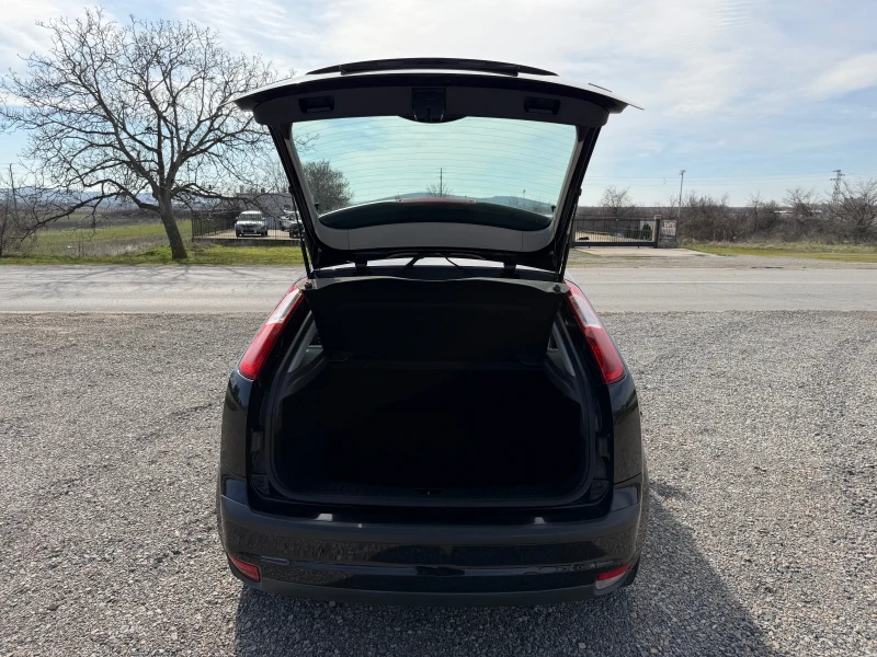 Ford Focus 2.0/КАТО НОВ , снимка 16 - Автомобили и джипове - 53592487