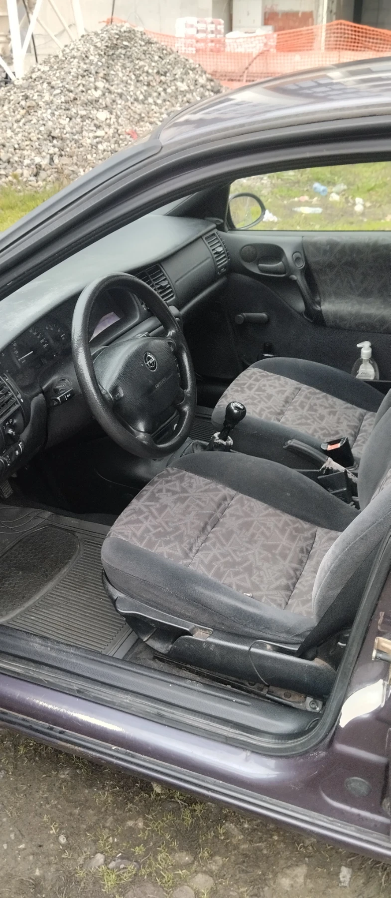 Opel Vectra 1.6 - изображение 5