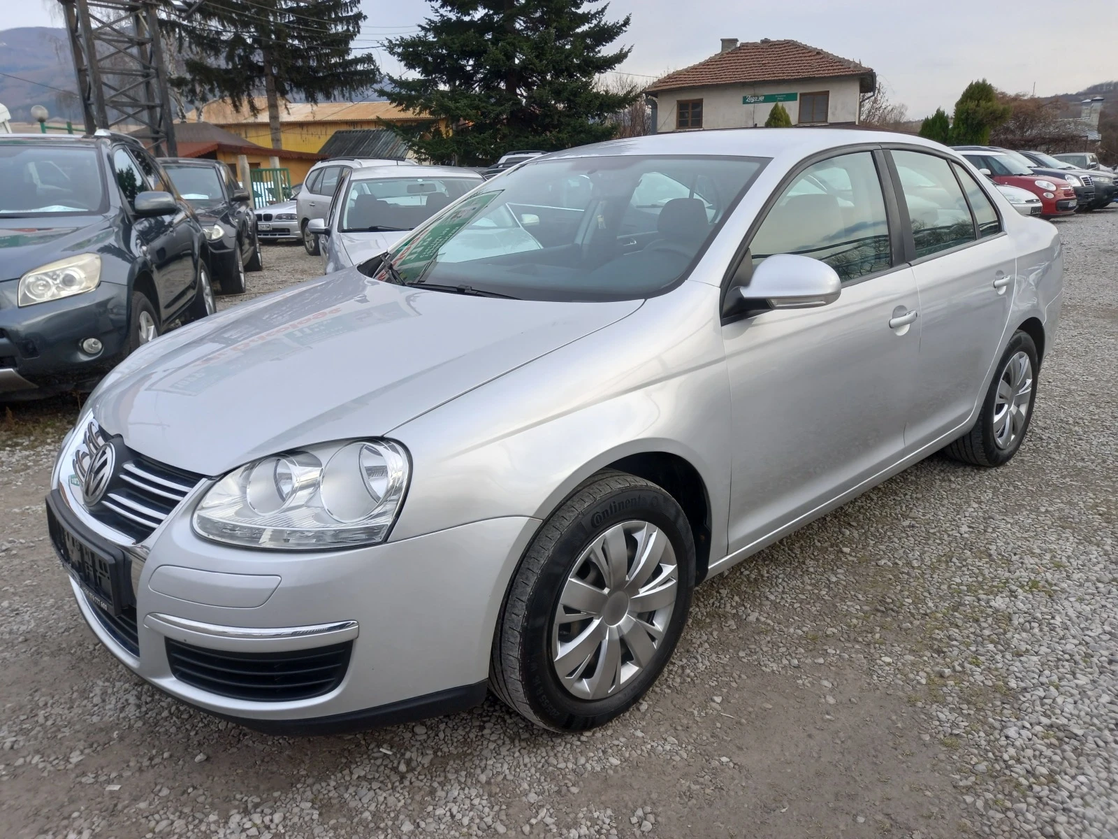 VW Jetta 1.6i - [1] 