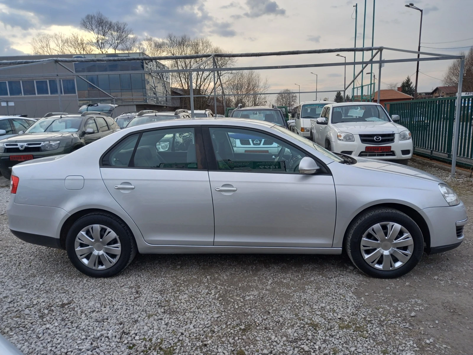 VW Jetta 1.6i - изображение 6