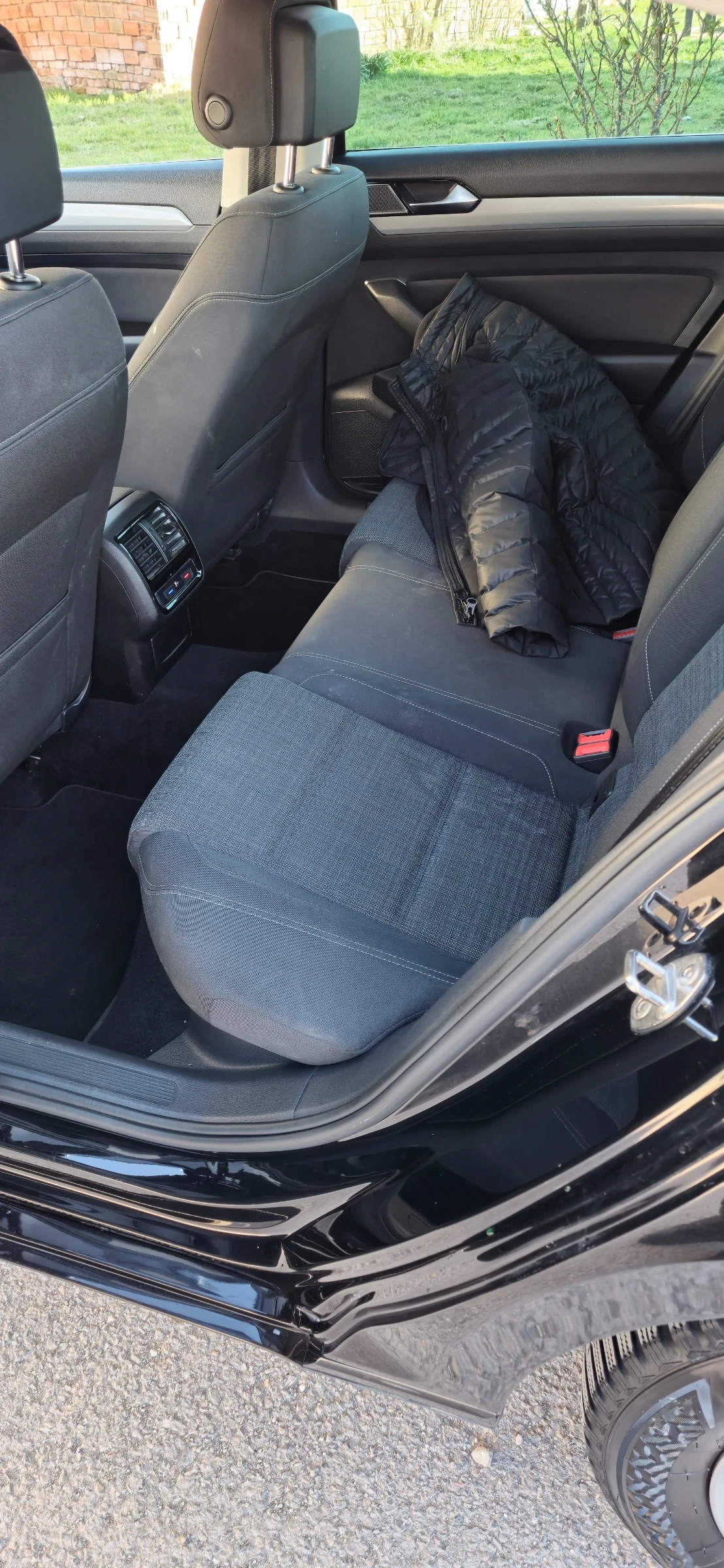 VW Passat B 8   - изображение 10
