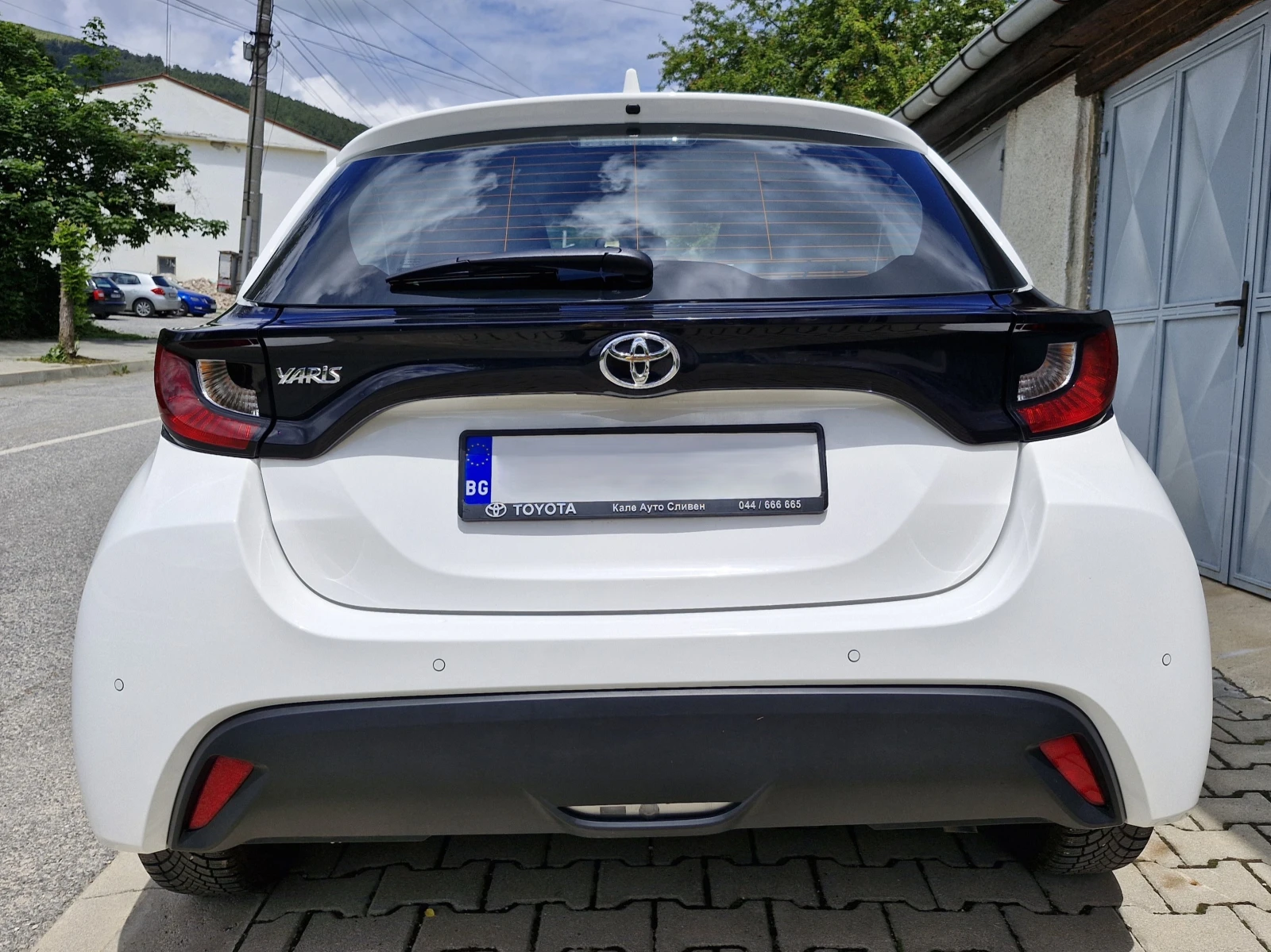 Toyota Yaris 1.0 Comfort - изображение 4