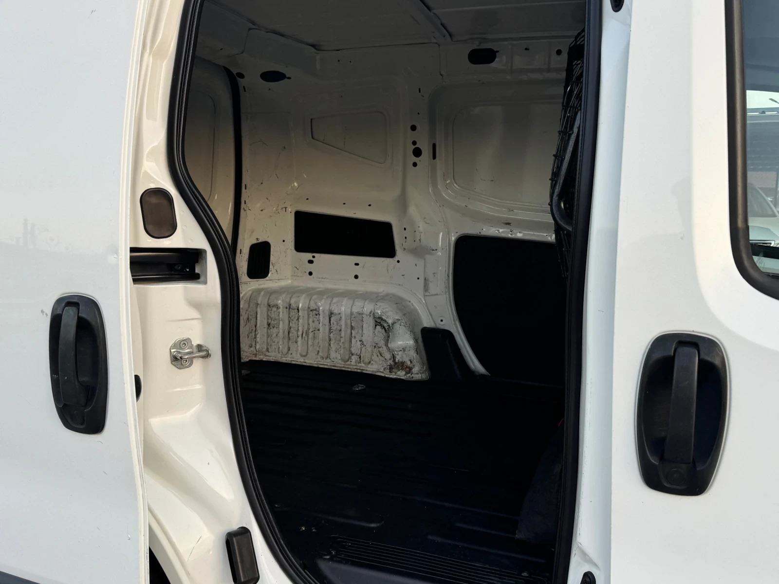 Fiat Fiorino 1.3mjet ИТАЛИЯ - изображение 9