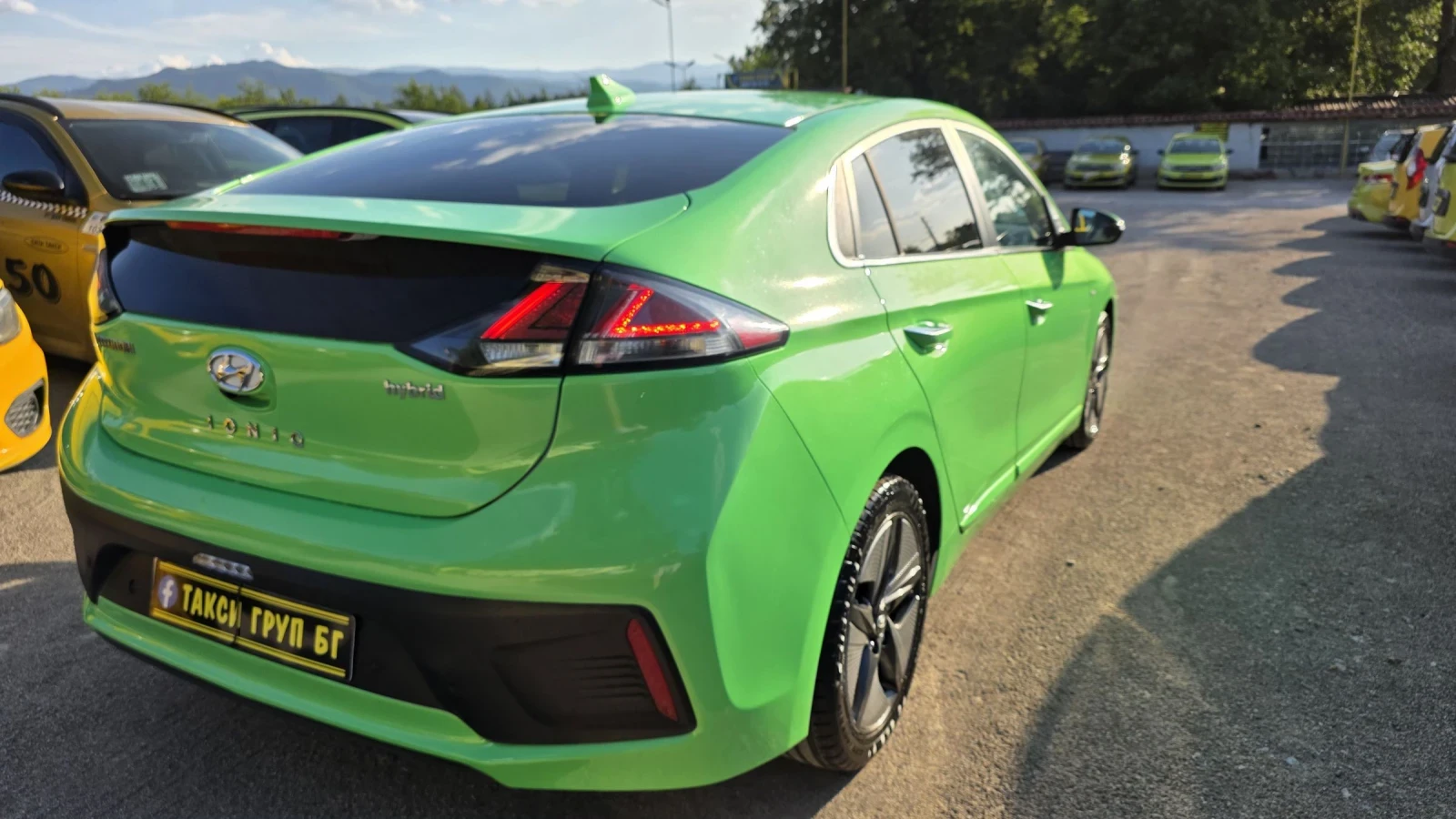 Hyundai Ioniq 2022г.* Гаранция 8год* Готов за такси * *  - изображение 9