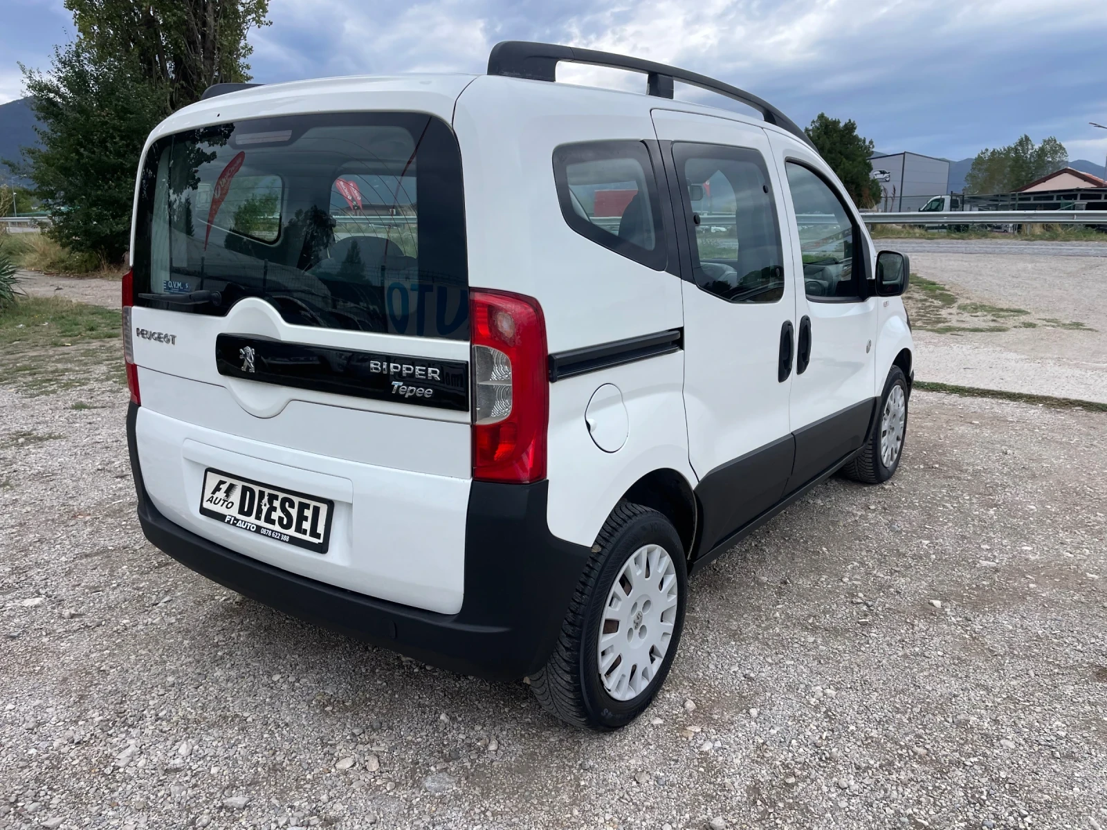Peugeot Bipper 1.3HDI-75-TEPEE-ITALIA - изображение 9