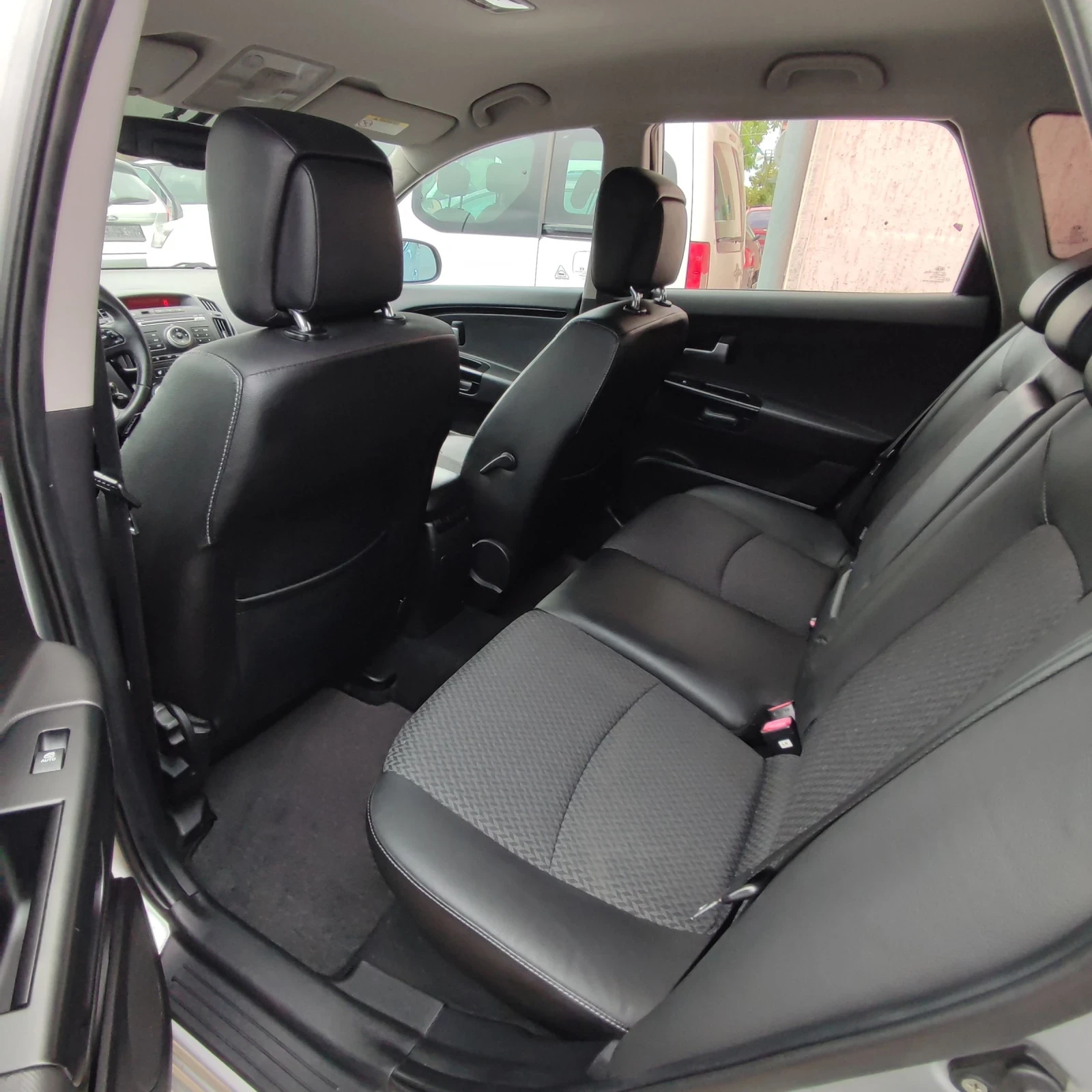 Kia Ceed 1.6 CRDI* FACELIFT* KLIMATRONIK*  | Mobile.bg   14