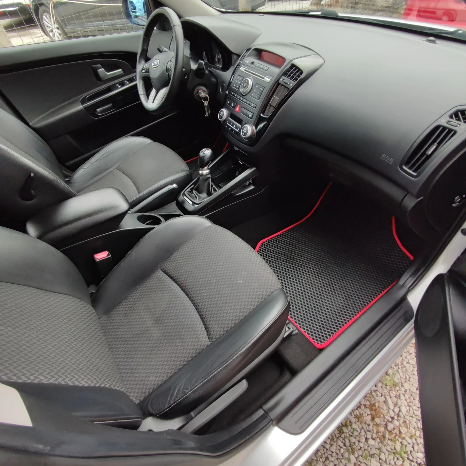 Kia Ceed 1.6 CRDI* FACELIFT* KLIMATRONIK*  | Mobile.bg   13