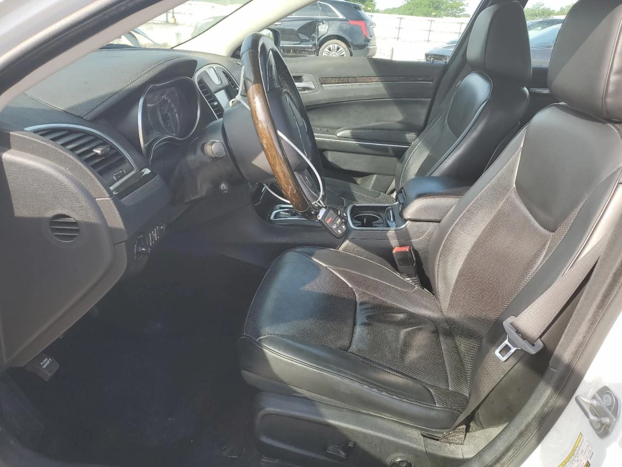 Chrysler 300c 3.6L - изображение 7