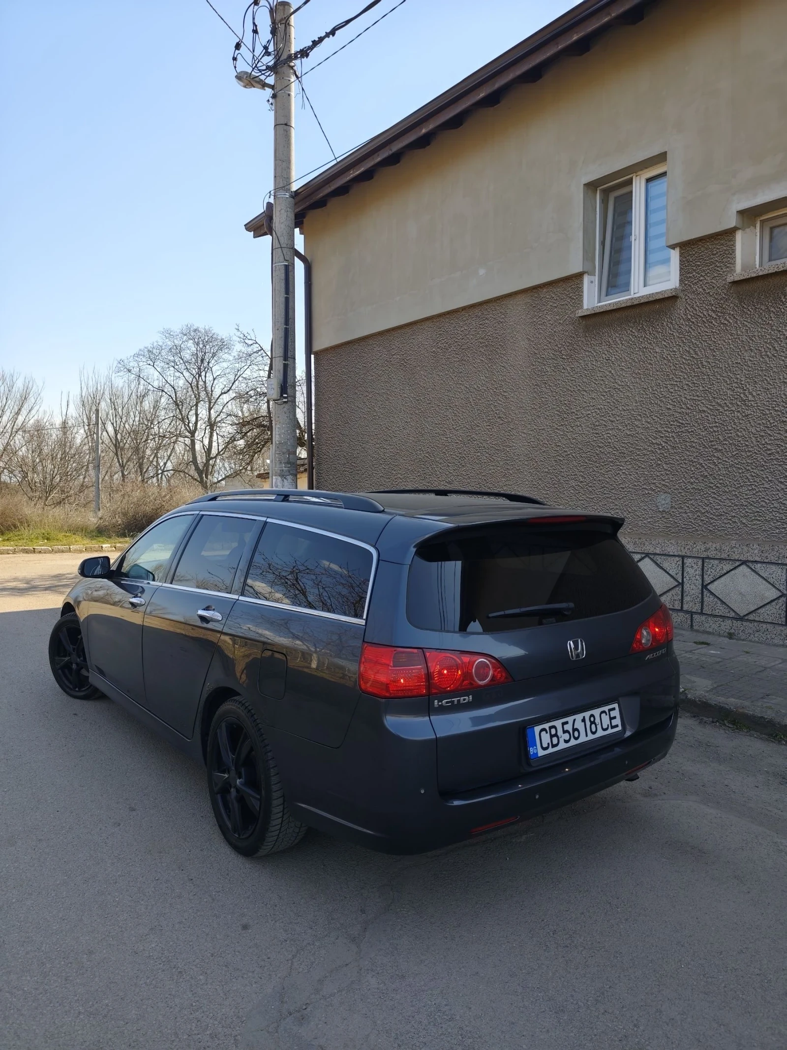 Honda Accord 2.2 D, снимка 5 - Автомобили и джипове - 53863772