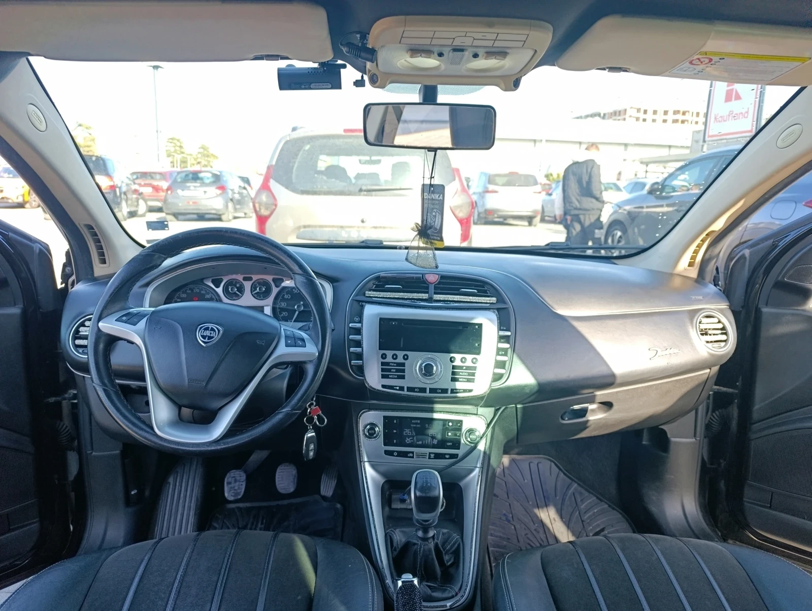 Lancia Delta, снимка 11 - Автомобили и джипове - 53916470