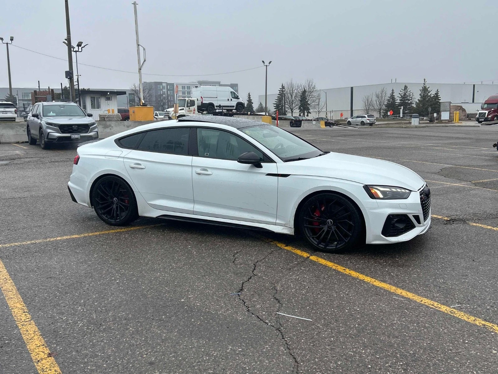 Audi Rs5 С РЕГИСТРАЦИЯ & АВТО КРЕДИТ, снимка 4 - Автомобили и джипове - 54026136