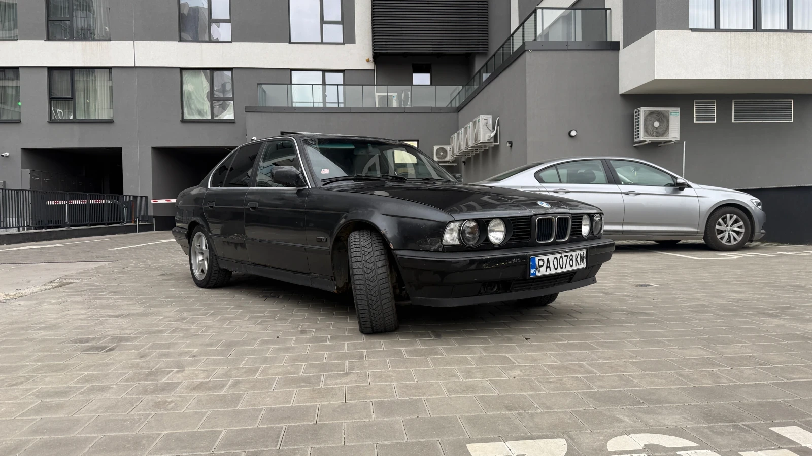 BMW 520, снимка 5 - Автомобили и джипове - 54087234
