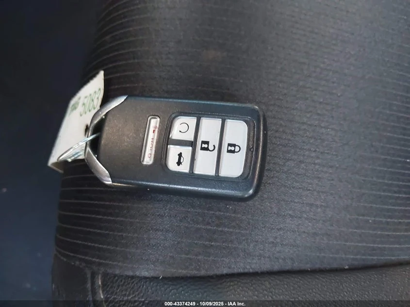 Honda Accord 1.5l Sport, снимка 11 - Автомобили и джипове - 54309260