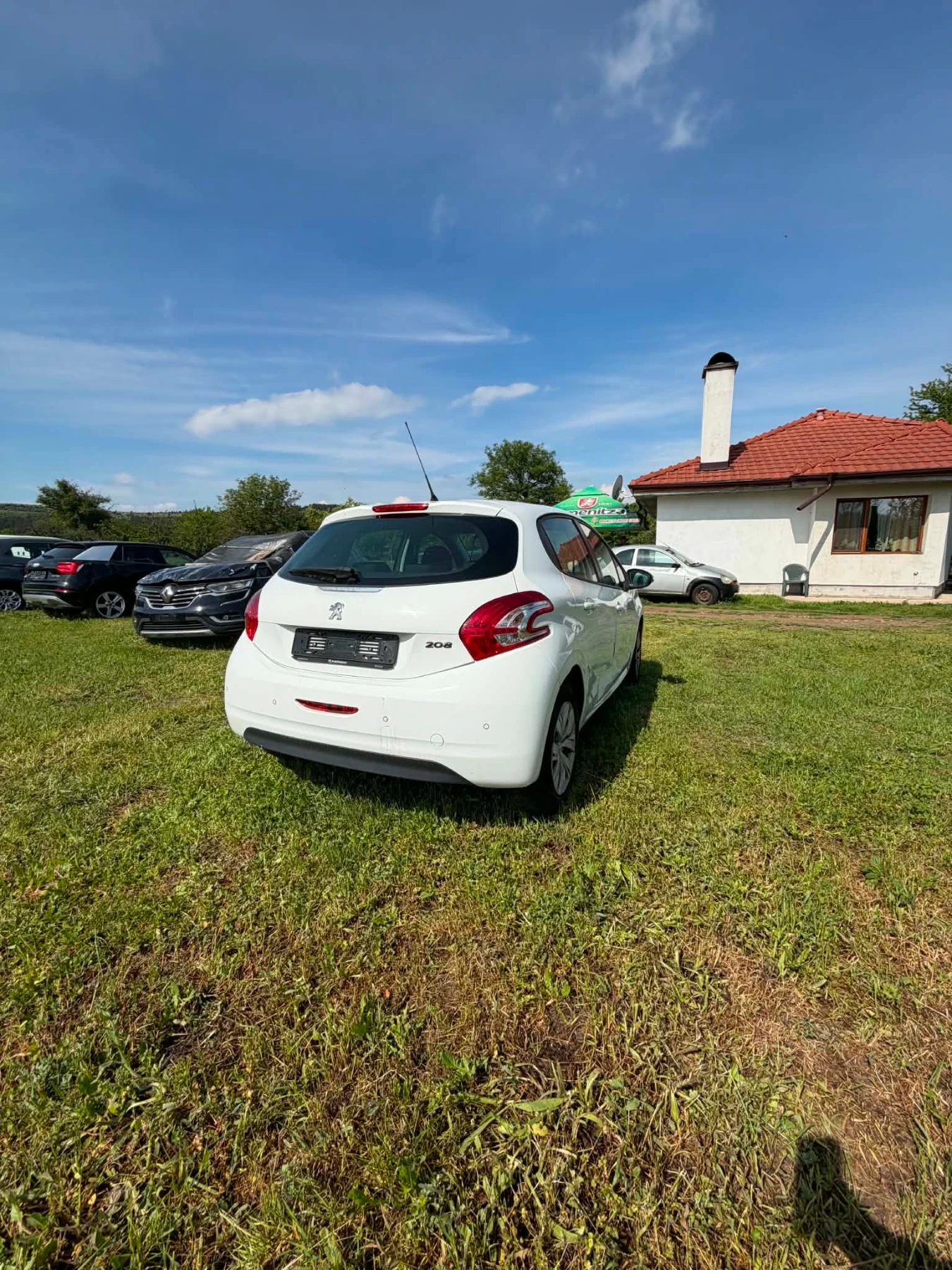 Peugeot 208, снимка 2 - Автомобили и джипове - 54621400
