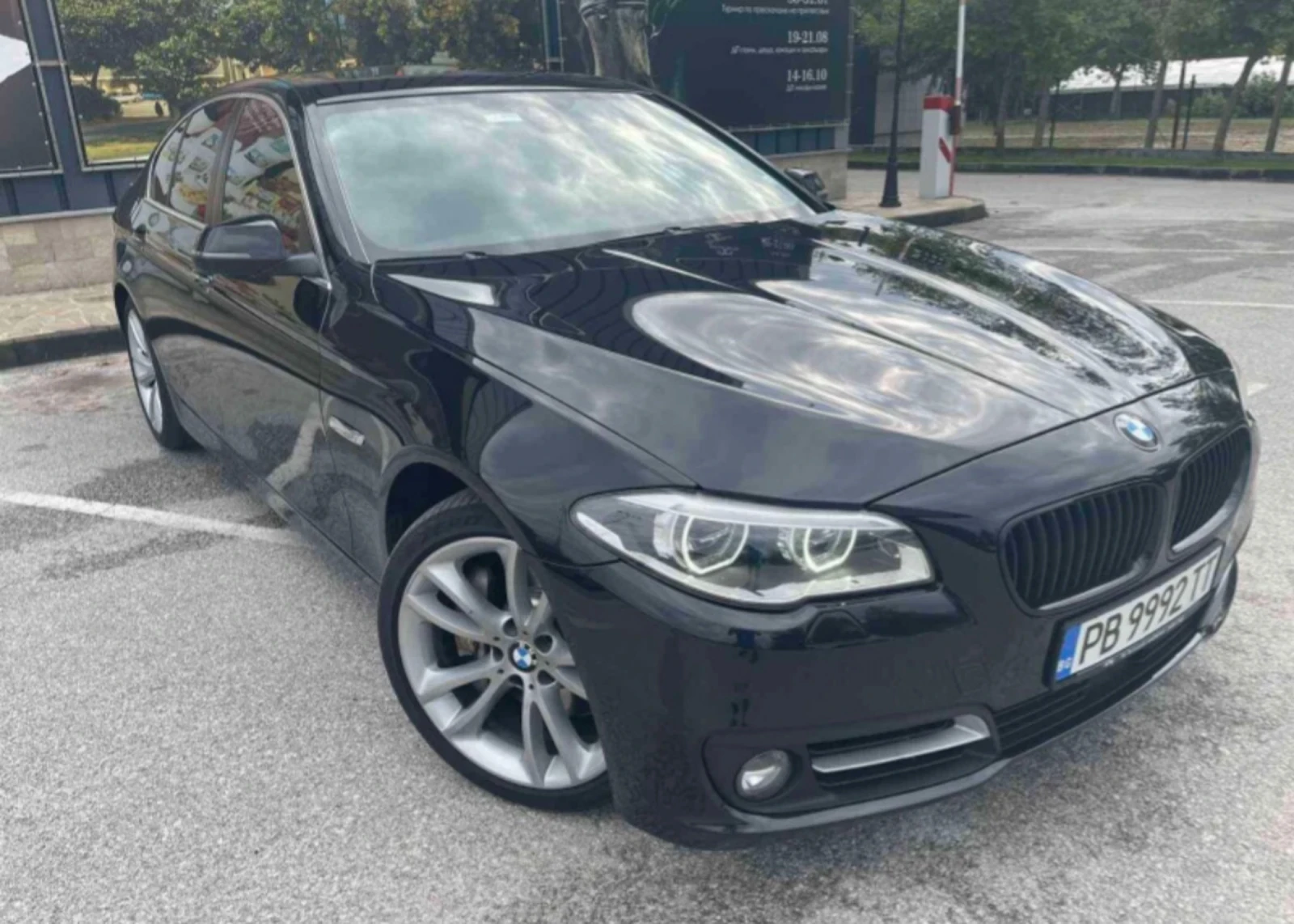 BMW 530 Facelift , Adaptiv Led , Реални километри ! Euro 6, снимка 2 - Автомобили и джипове - 54726801