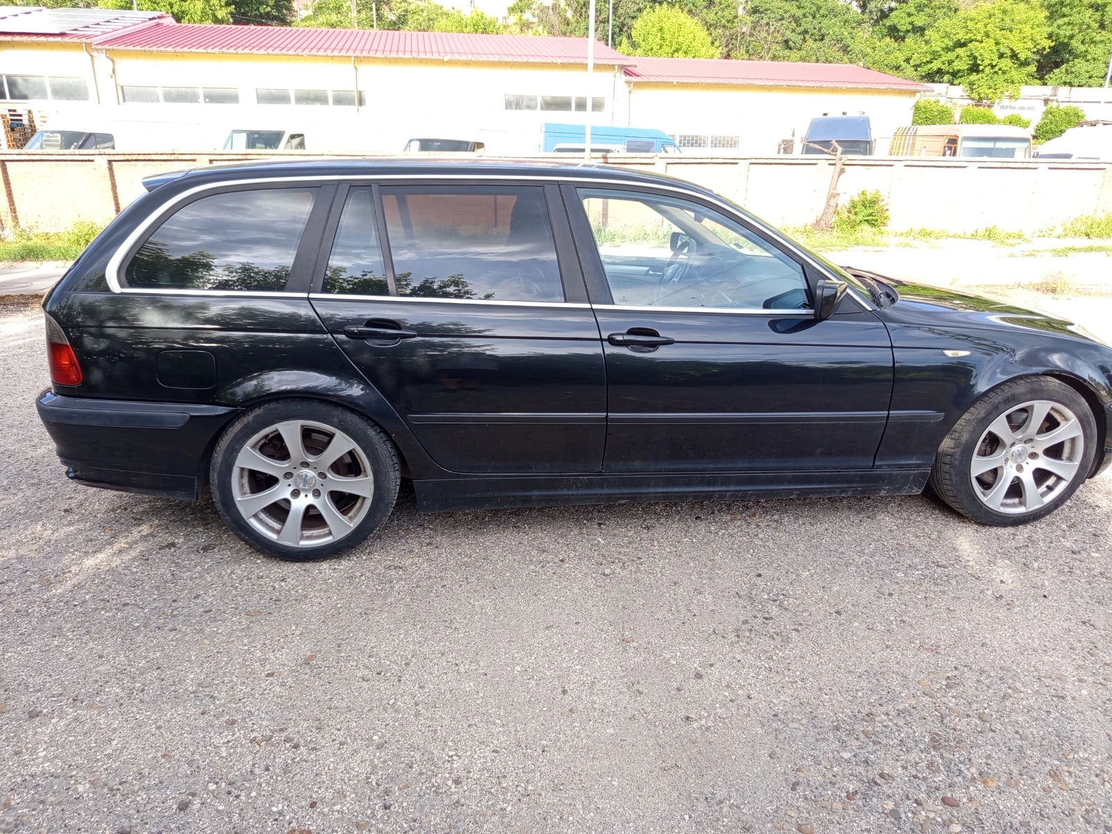 BMW 330, снимка 7 - Автомобили и джипове - 54739666