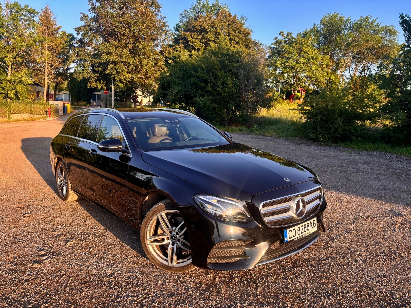 Mercedes-Benz E 220
